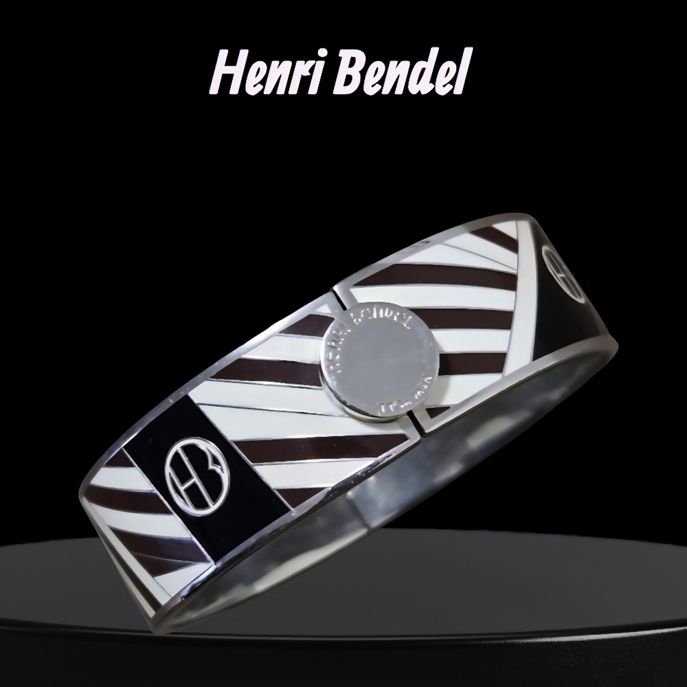 Henri Bendel Geometric Hinged Bangle-EUC